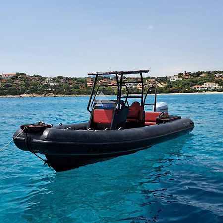 Boat & Breakfast Lucretia, Luxury Yacht Hotel อาร์บาตักซ์ ภายนอก รูปภาพ